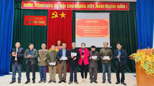 Đảng ủy xã hương xuân tổ chức gặp mặt kỷ niệm 93 năm ngày thành lập Đảng cộng sản Việt nam